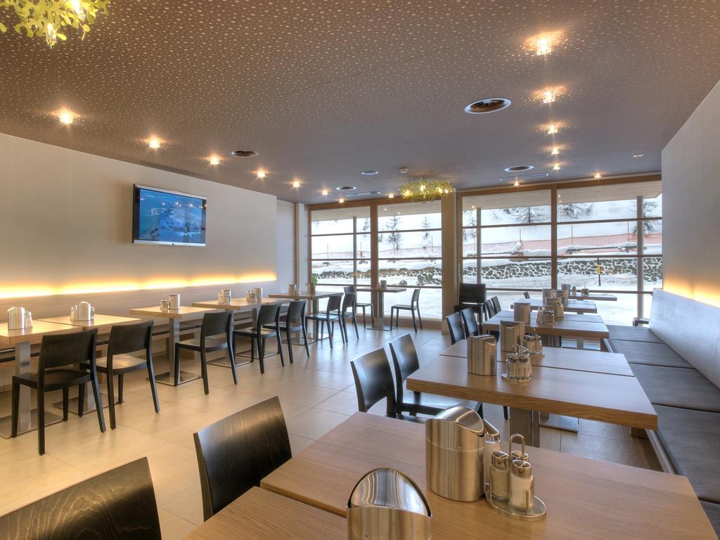 斯玛特酒店 萨姆瑙恩 外观 照片
